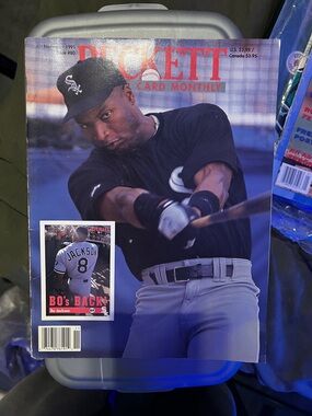 BECKETT BASEBALL CARD MONTHLY NOV 1991 BO JACKSONS BACK